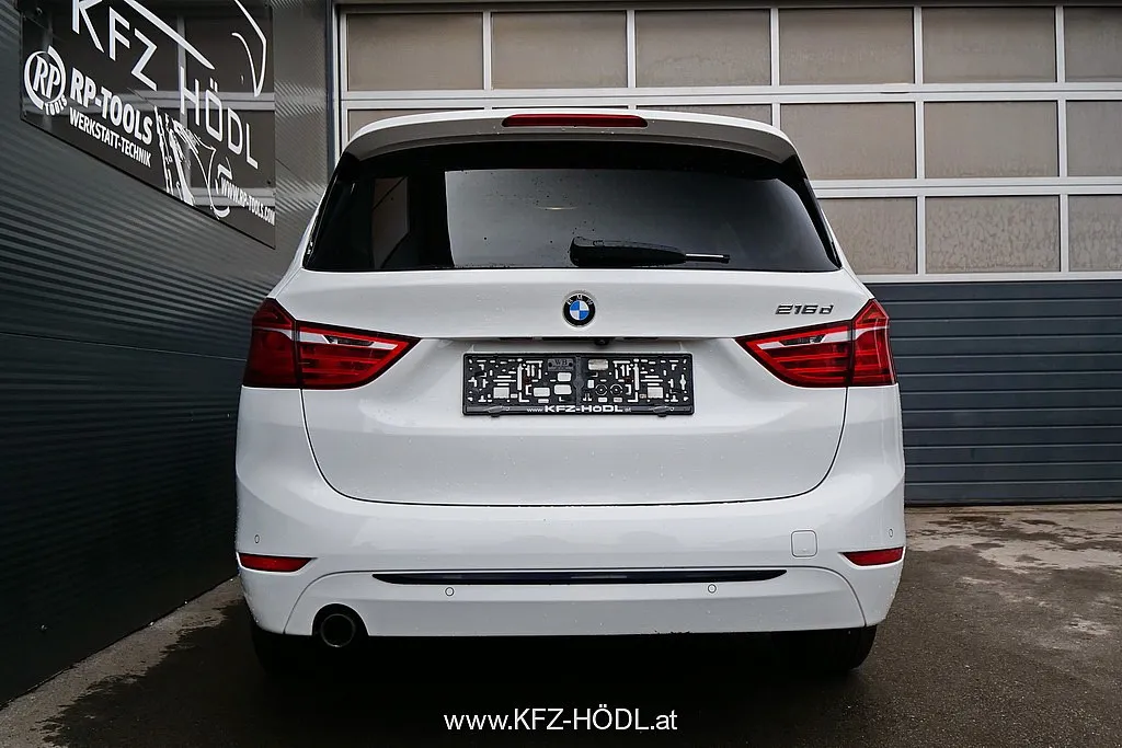 BMW 216d Gran Tourer Sport Line Aut. Image 4