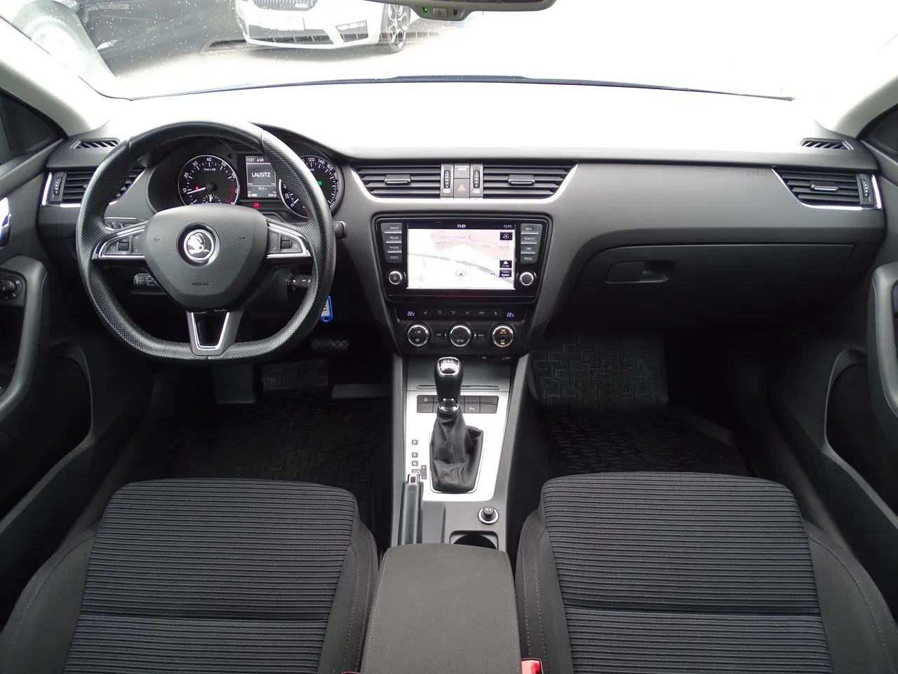 Skoda Octavia Combi 1.8 TSI DSG...  Image 6