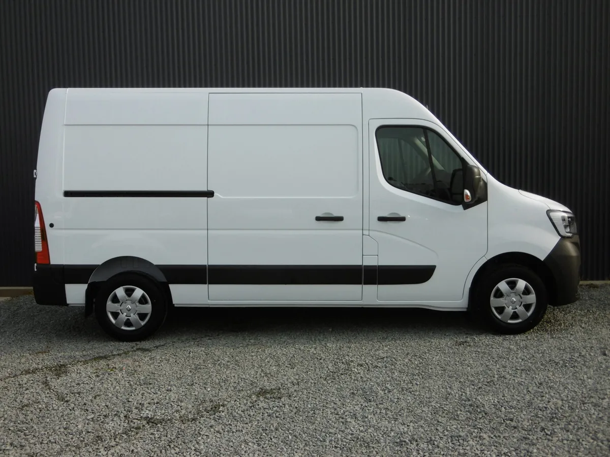 Citroen JUMPY FT M BLUEHDI 145 DRIVER Image 3