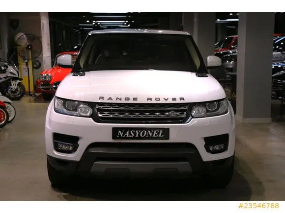 Land Rover Range Rover Sport 3.0 SDV6 SE Image 4