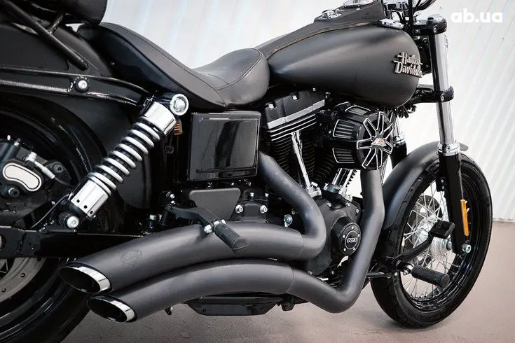 Harley-Davidson FXDB Image 4